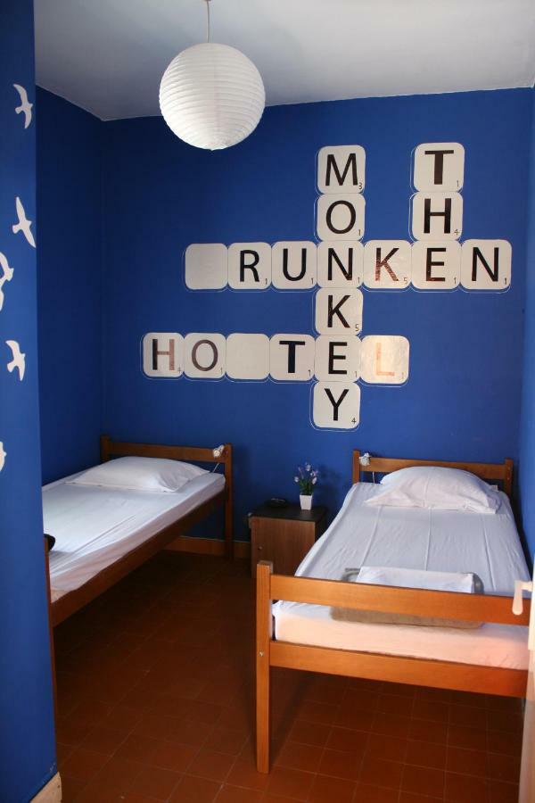The Mellow Monkey Hostel Zadar Exterior foto